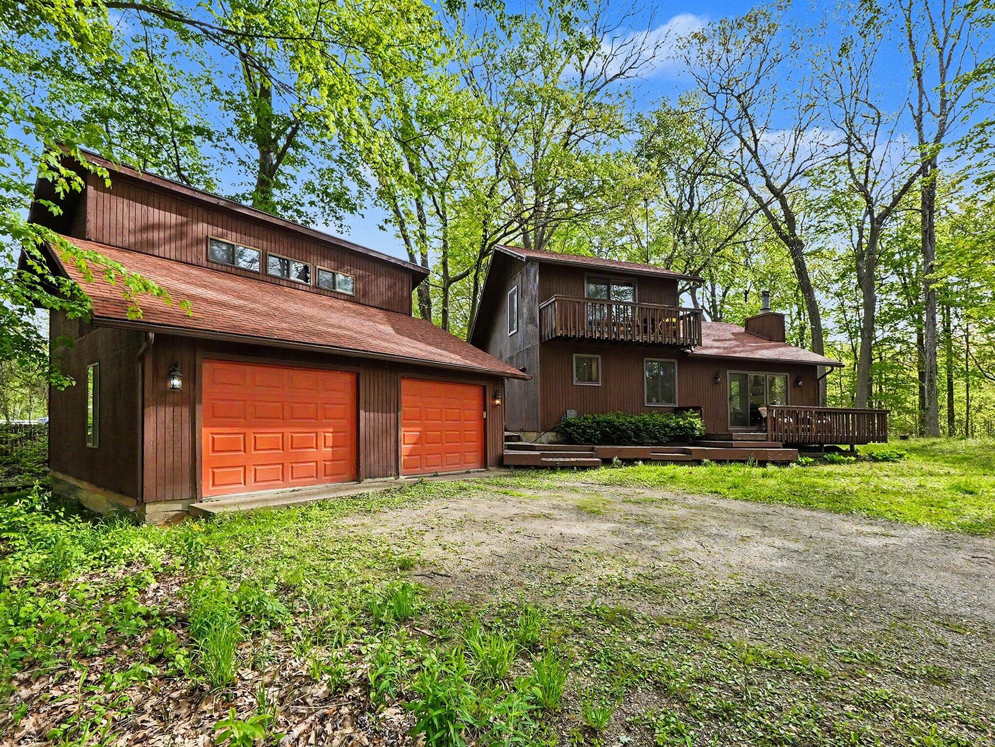 9089 Willow Road Willis, MI 48191 - Photo 3 of 28 003_file_3034