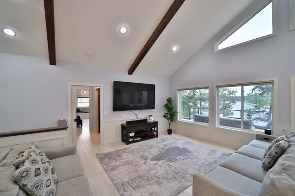 $1,445,000 | 2147 Summit Drive, Cushing, MN 56443