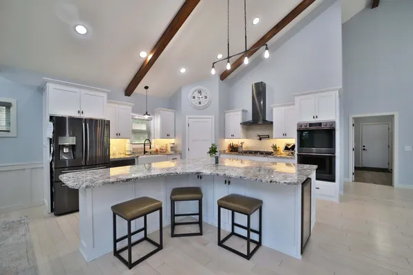 $1,445,000 | 2147 Summit Drive, Cushing, MN 56443