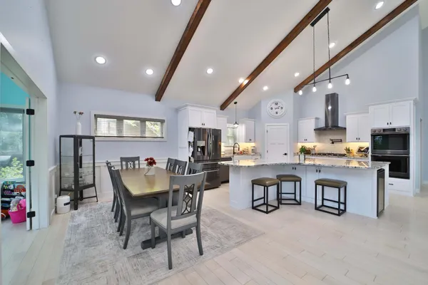 $1,445,000 | 2147 Summit Drive, Cushing, MN 56443