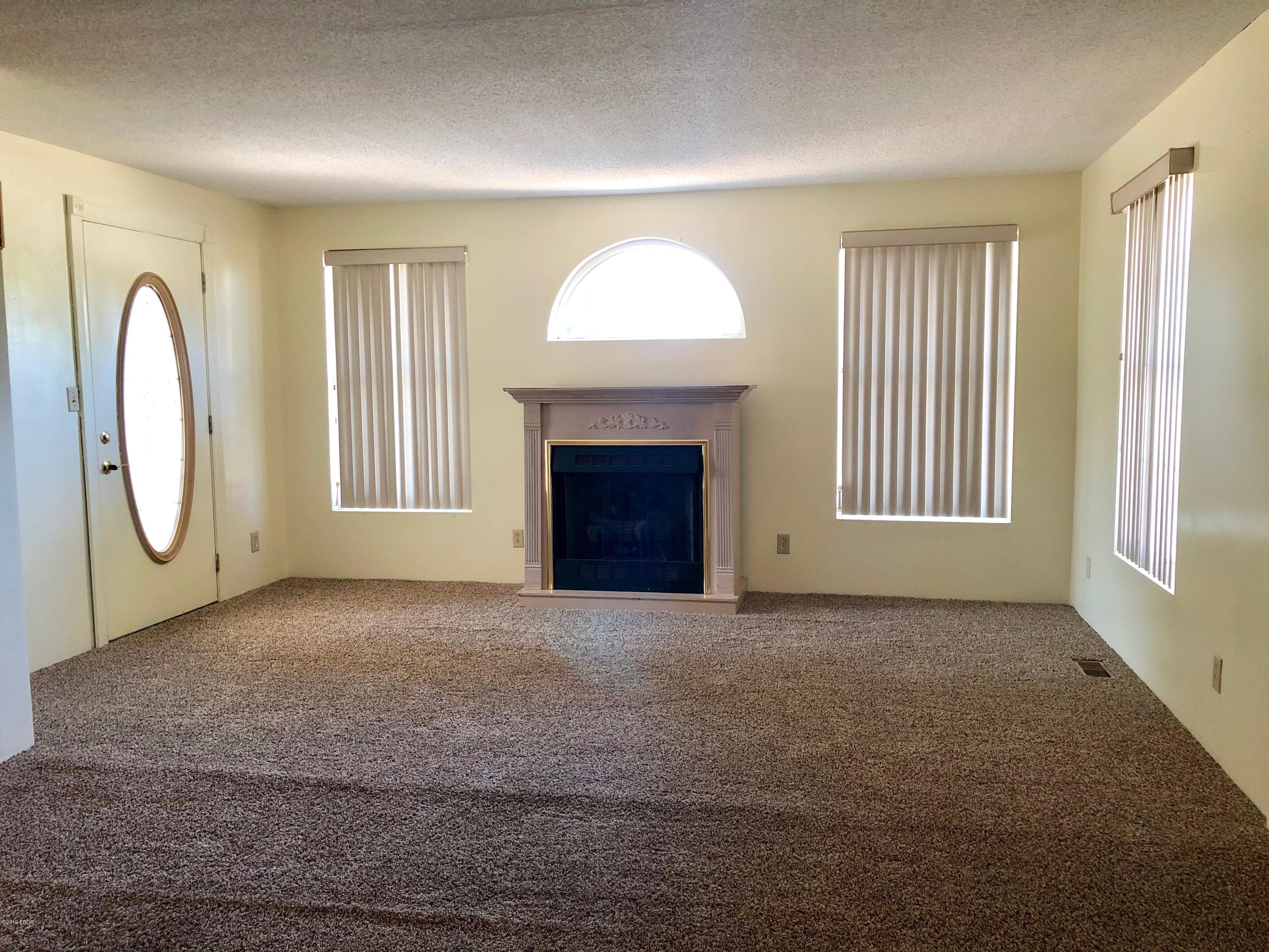 1562 Pershing Road West Frankfort, IL 62896 - Photo 8 of 11 Gallery Image 8