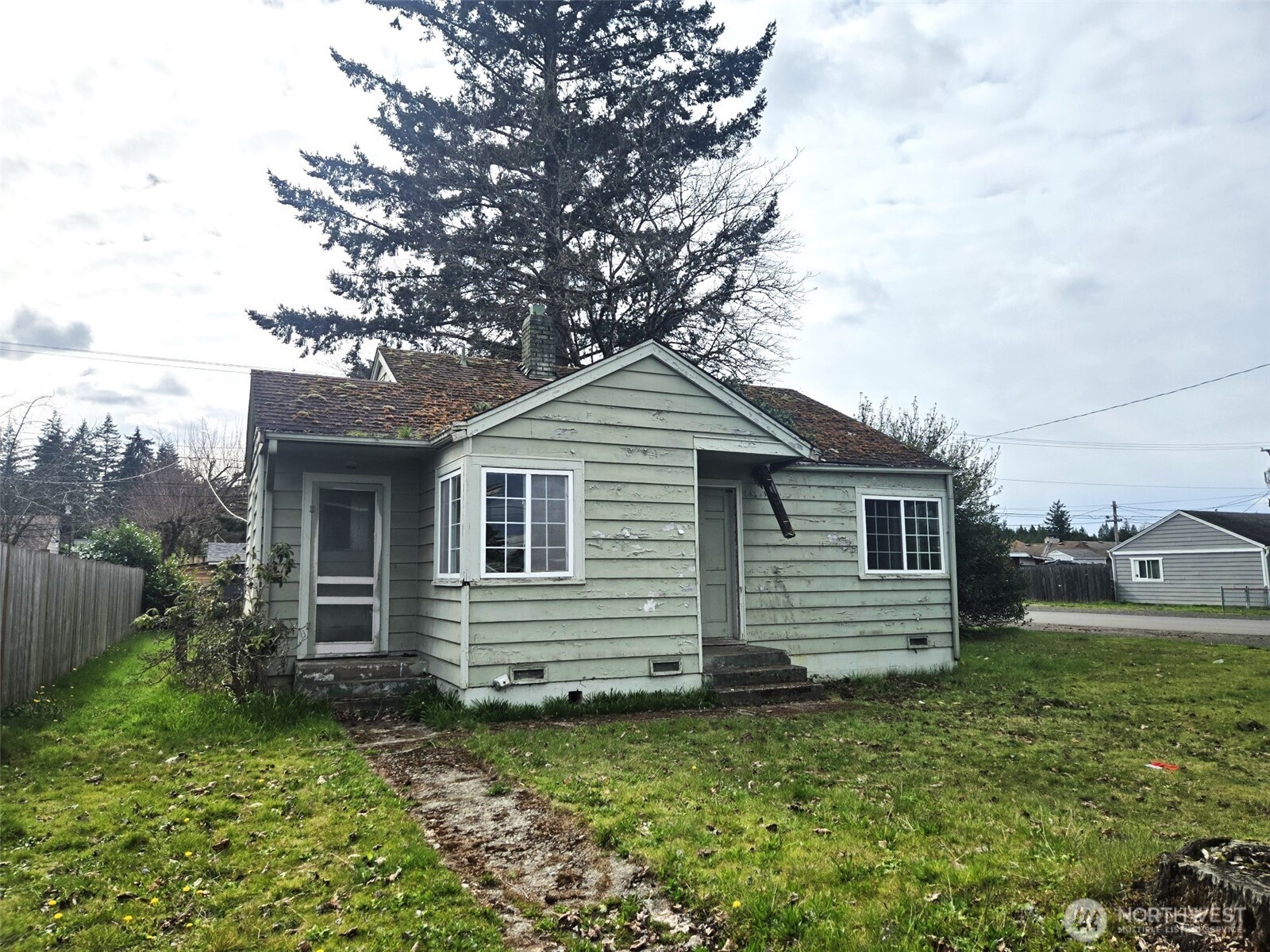 2135 Adams Street Shelton, WA 98584 - Photo 1 of 6