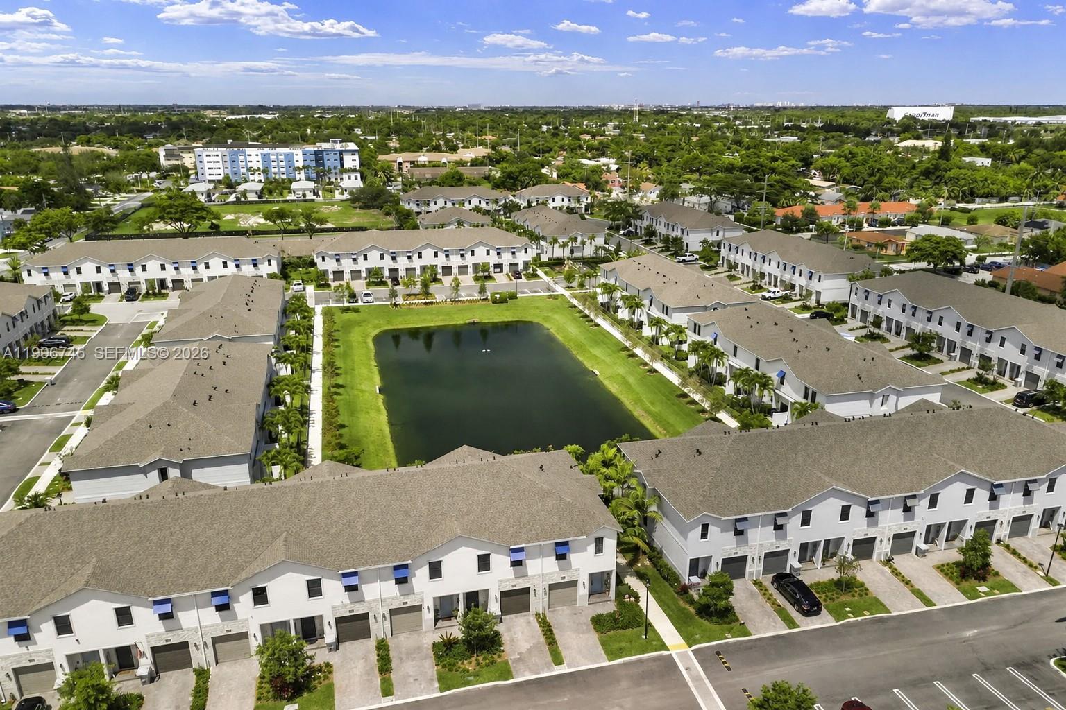 848 Northwest 3rd Street Pompano Beach, FL 33060 - Photo 1 of 41