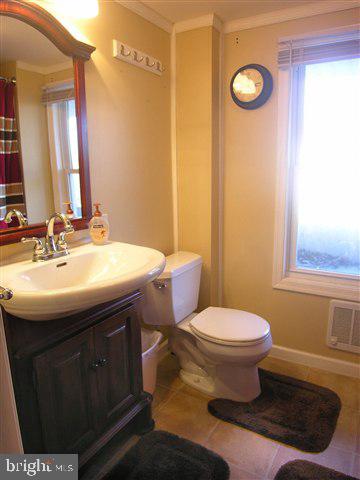 616 2nd Street Enhaut, PA 17113 - Photo 9 of 13