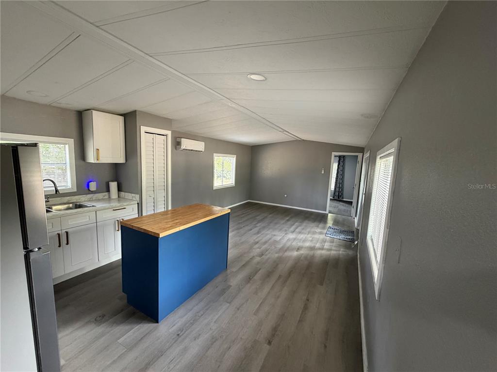 4605 Northeast 167th Place Citra, FL 32113 - Photo 6 of 15