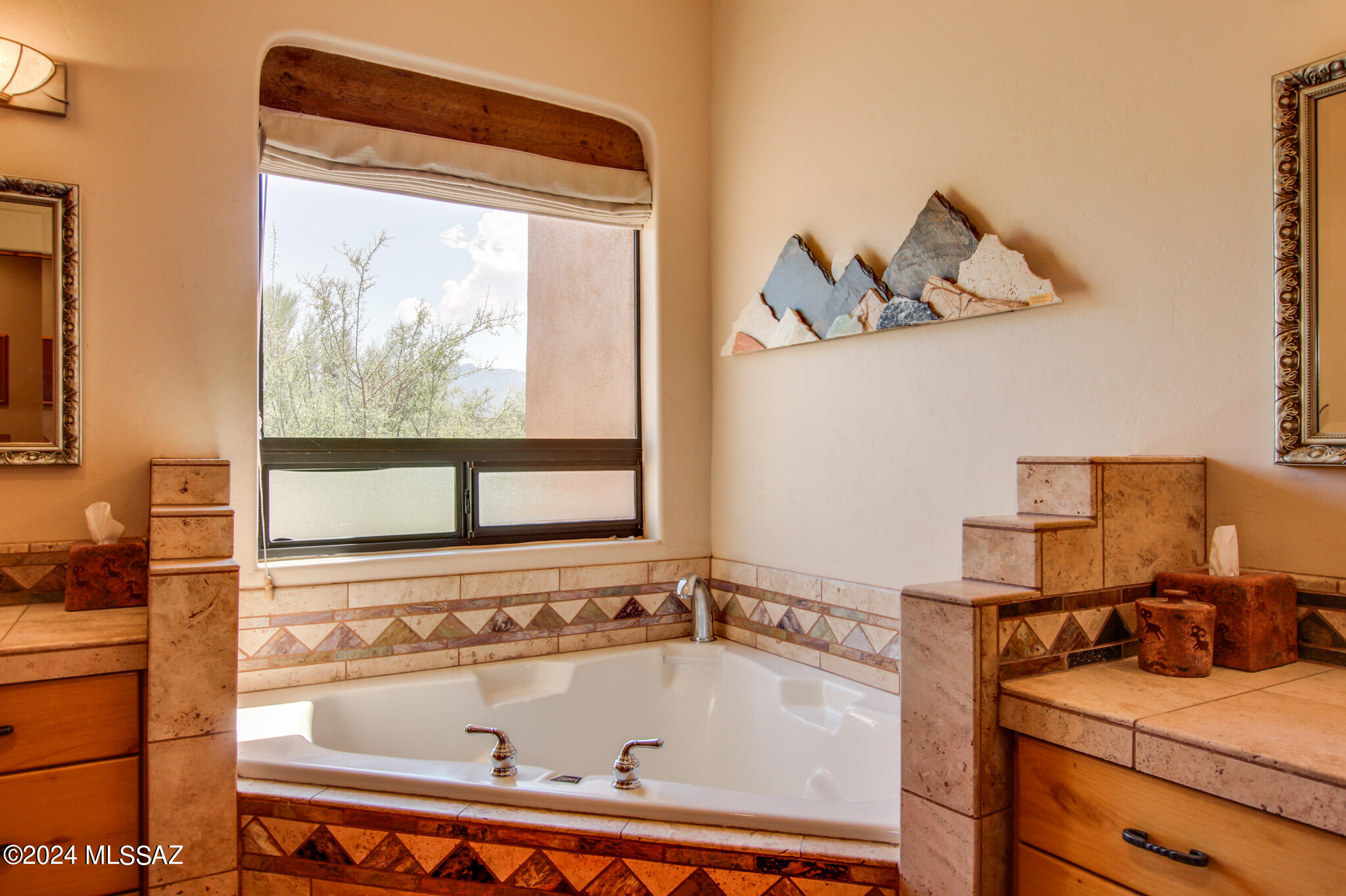 12381 East Fort Lowell Road Tucson, AZ 85749 - Photo 17 of 50 Gallery Image 17