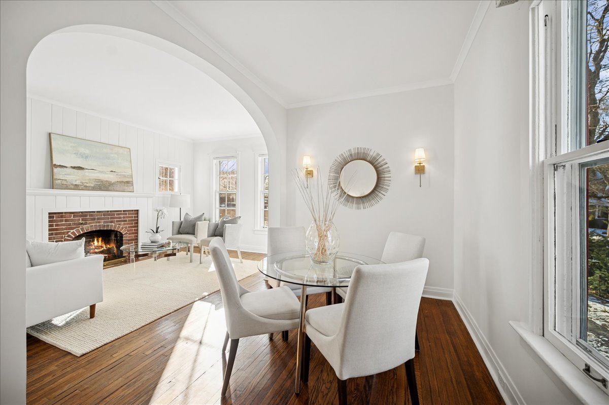 679 Bluff Street Glencoe, IL 60022 - Photo 10 of 33