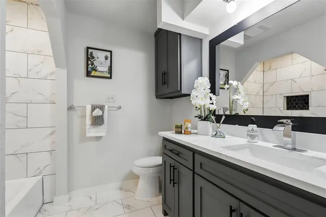 $346,995 | 6916 Winchester Place, Fort Worth, TX 76133