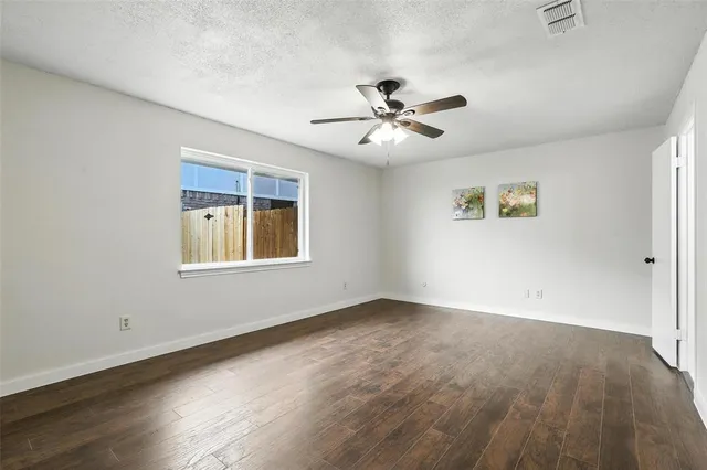 $346,995 | 6916 Winchester Place, Fort Worth, TX 76133