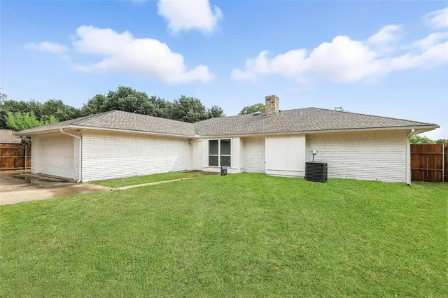 $346,995 | 6916 Winchester Place, Fort Worth, TX 76133