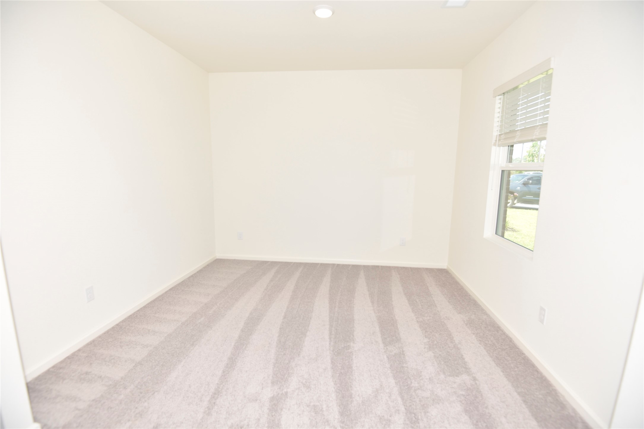 21650 Cottage Lane New Caney, TX 77357 - Photo 3 of 32