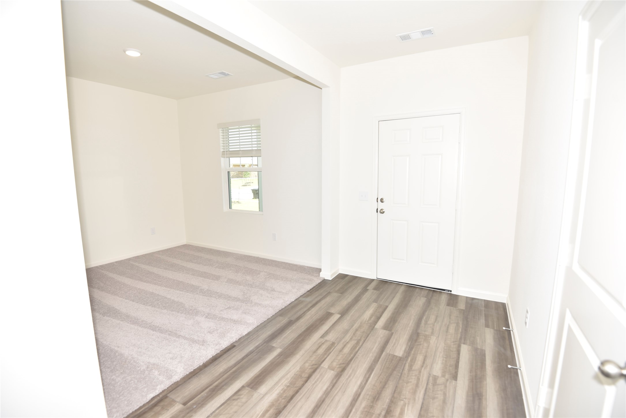 21650 Cottage Lane New Caney, TX 77357 - Photo 5 of 32