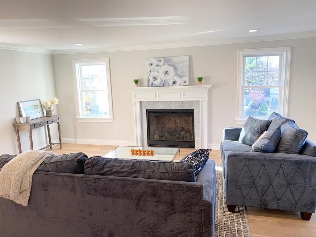 11 Bonad Road Winchester, MA 01890 - Photo 10 of 36 Gallery Image 10
