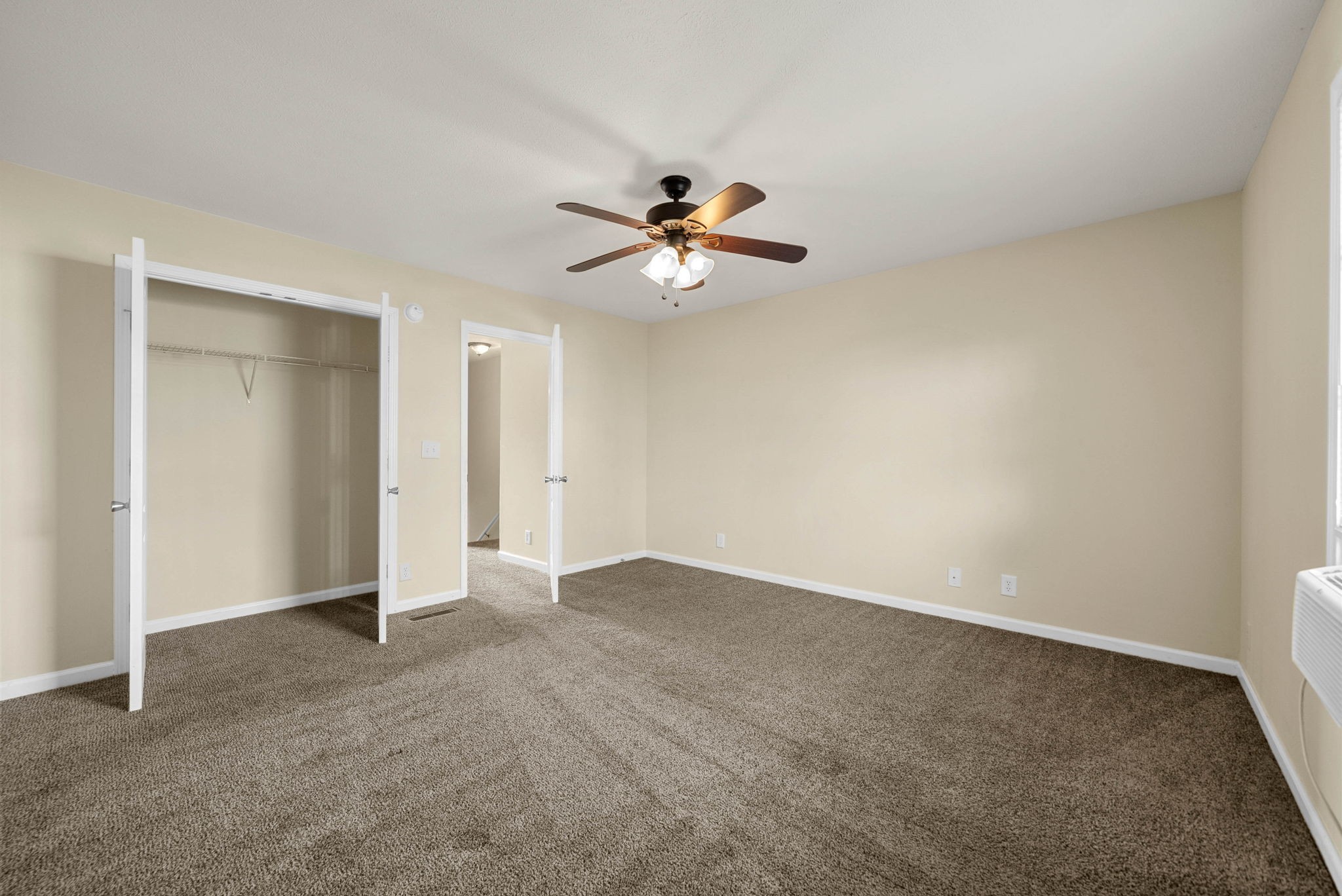 2331 Raleigh Court, Unit 4 Clarksville, TN 37043 - Photo 15 of 16