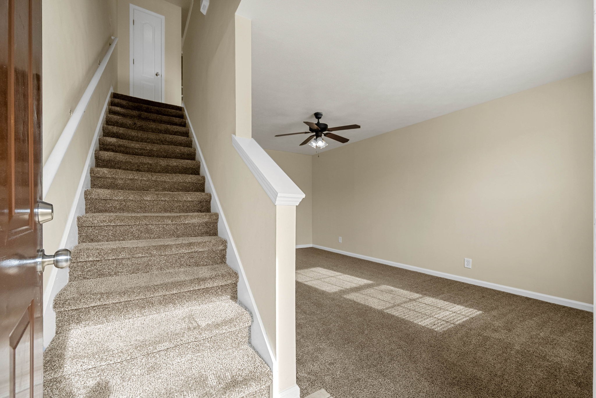 2331 Raleigh Court, Unit 4 Clarksville, TN 37043 - Photo 2 of 16
