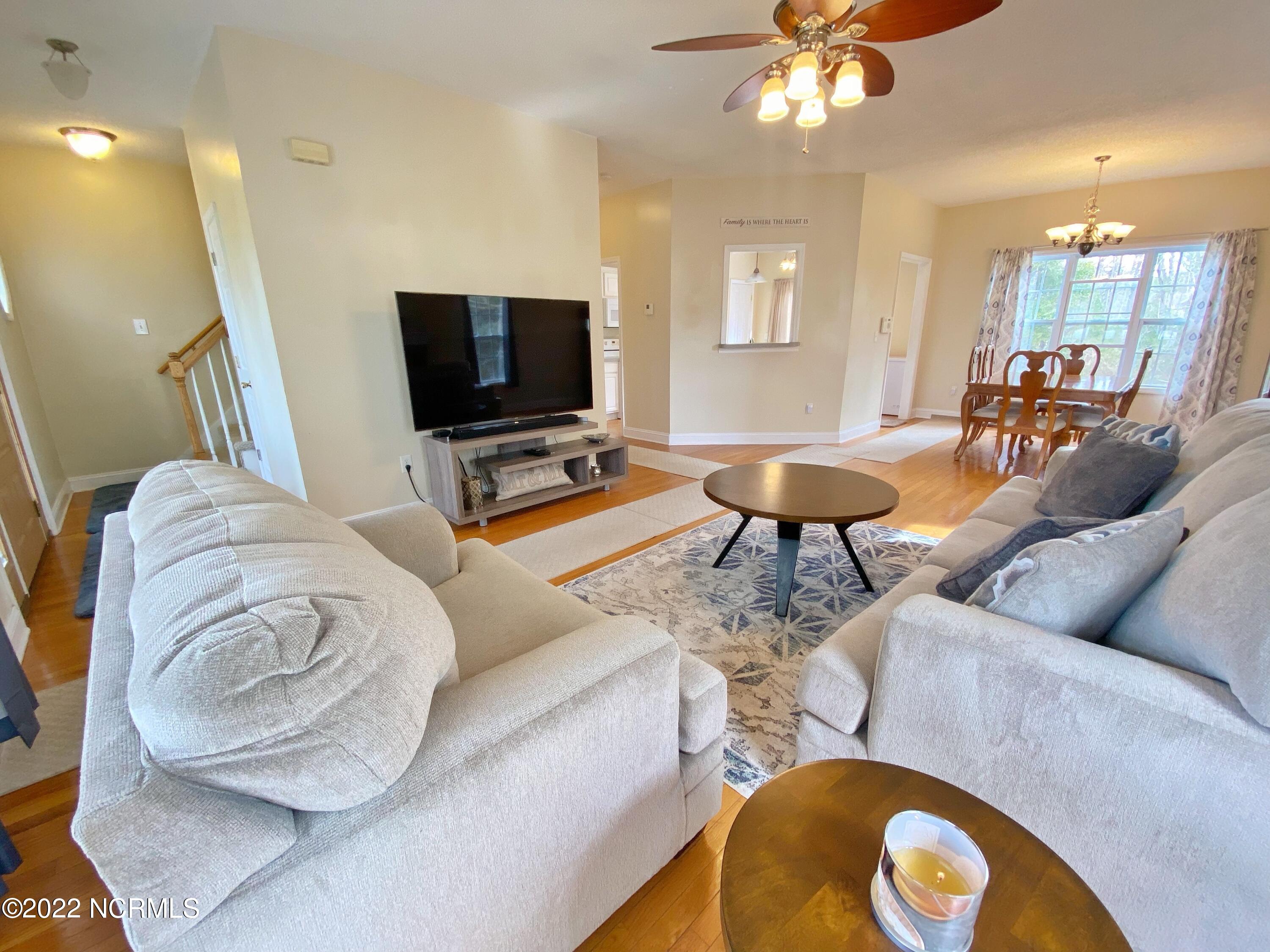 623 Riva Ridge Road Sneads Ferry, NC 28460 - Photo 12 of 47 Living em