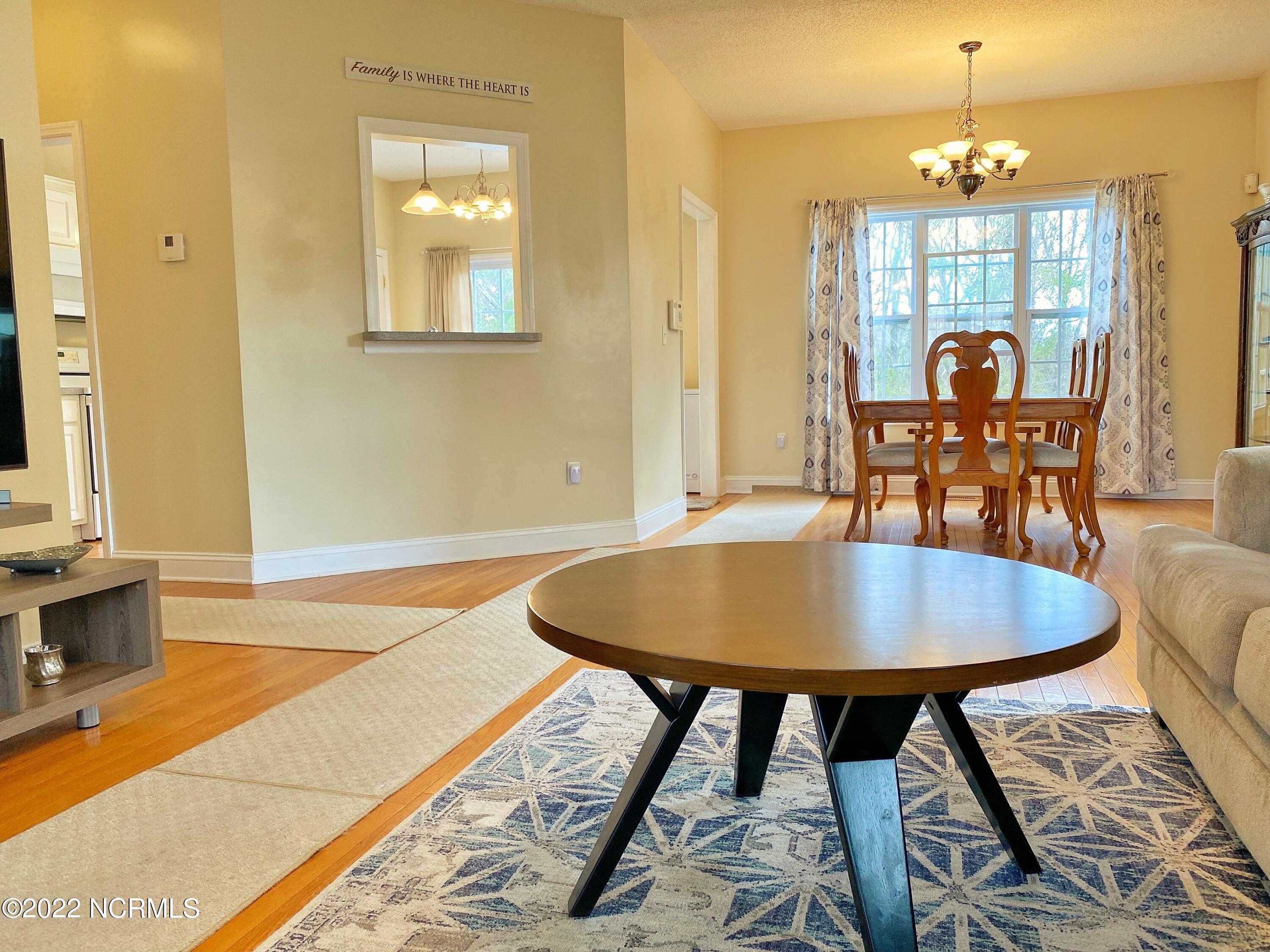 623 Riva Ridge Road Sneads Ferry, NC 28460 - Photo 13 of 47 Livingrm