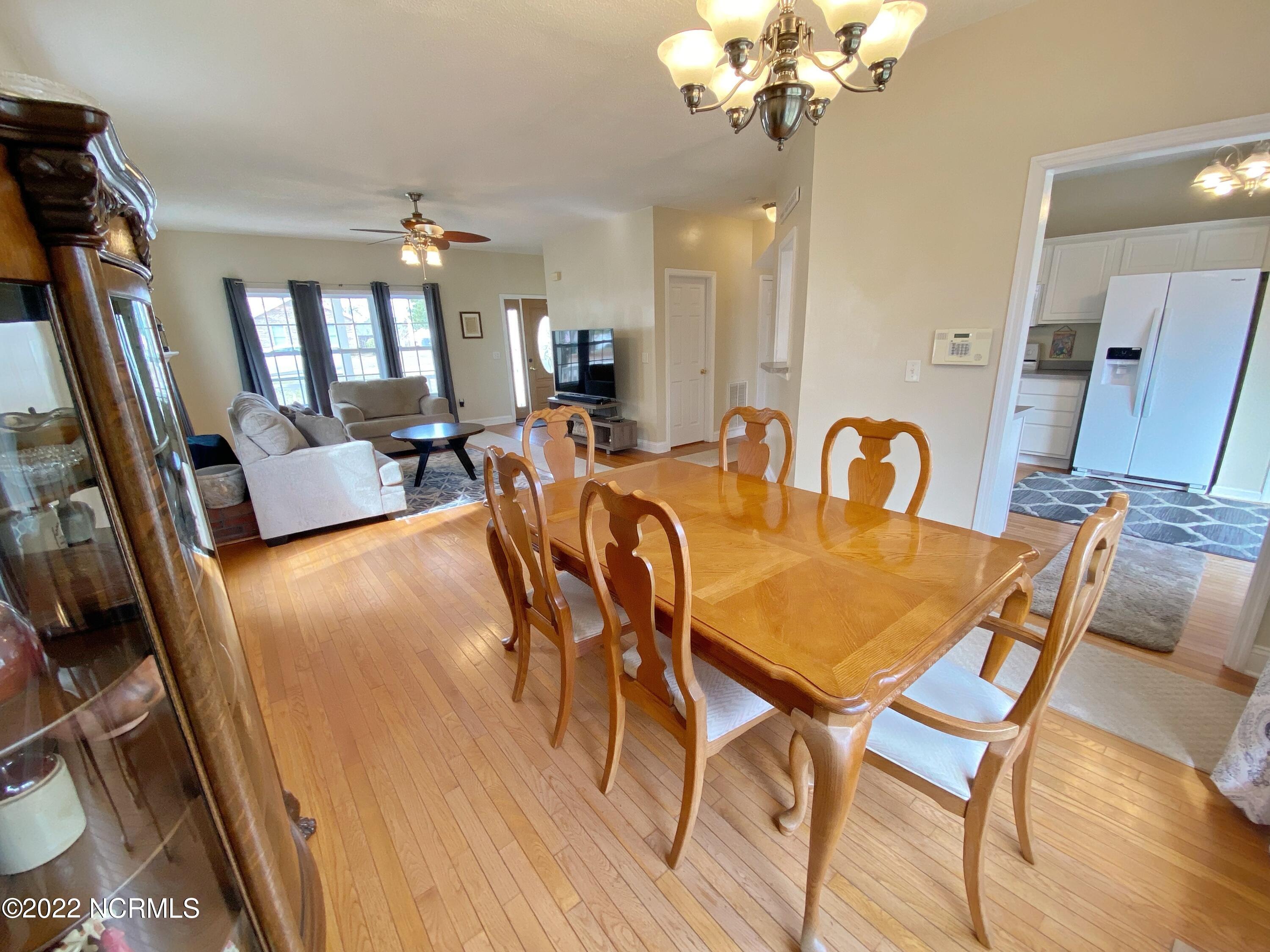 623 Riva Ridge Road Sneads Ferry, NC 28460 - Photo 19 of 47 Diningrm(2)