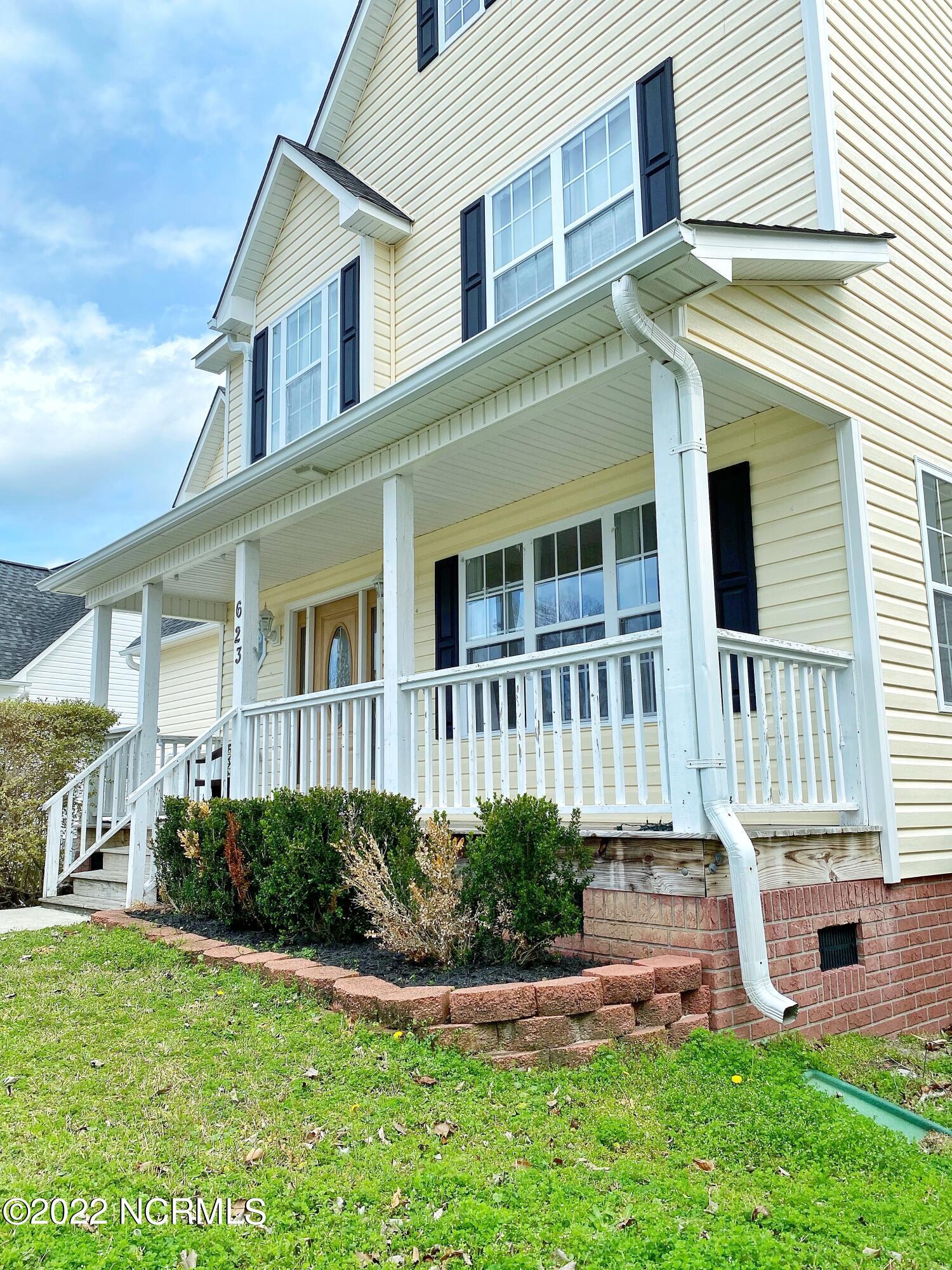 623 Riva Ridge Road Sneads Ferry, NC 28460 - Photo 4 of 47 Front(1)