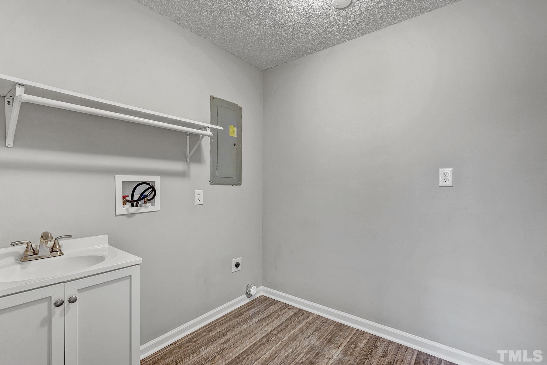 904 Buckingham Road Garner, NC 27529 - Photo 12 of 30 Gallery Image 12