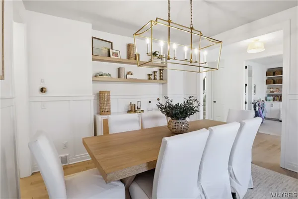 $1,299,900 | 14 Blue Heron Dr Orchard Park, Orchard Park, NY 14127