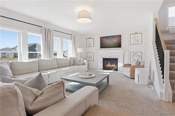 $1,299,900 | 14 Blue Heron Dr Orchard Park, Orchard Park, NY 14127