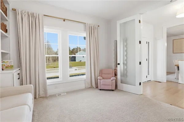 $1,299,900 | 14 Blue Heron Dr Orchard Park, Orchard Park, NY 14127