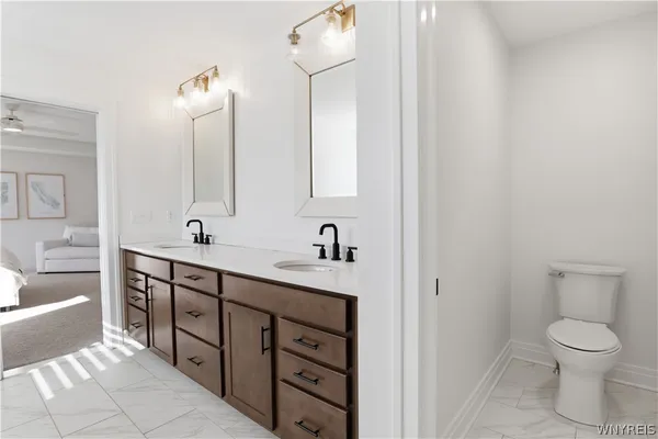 $1,299,900 | 14 Blue Heron Dr Orchard Park, Orchard Park, NY 14127