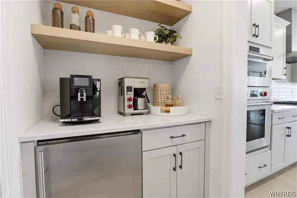 $1,299,900 | 14 Blue Heron Dr Orchard Park, Orchard Park, NY 14127