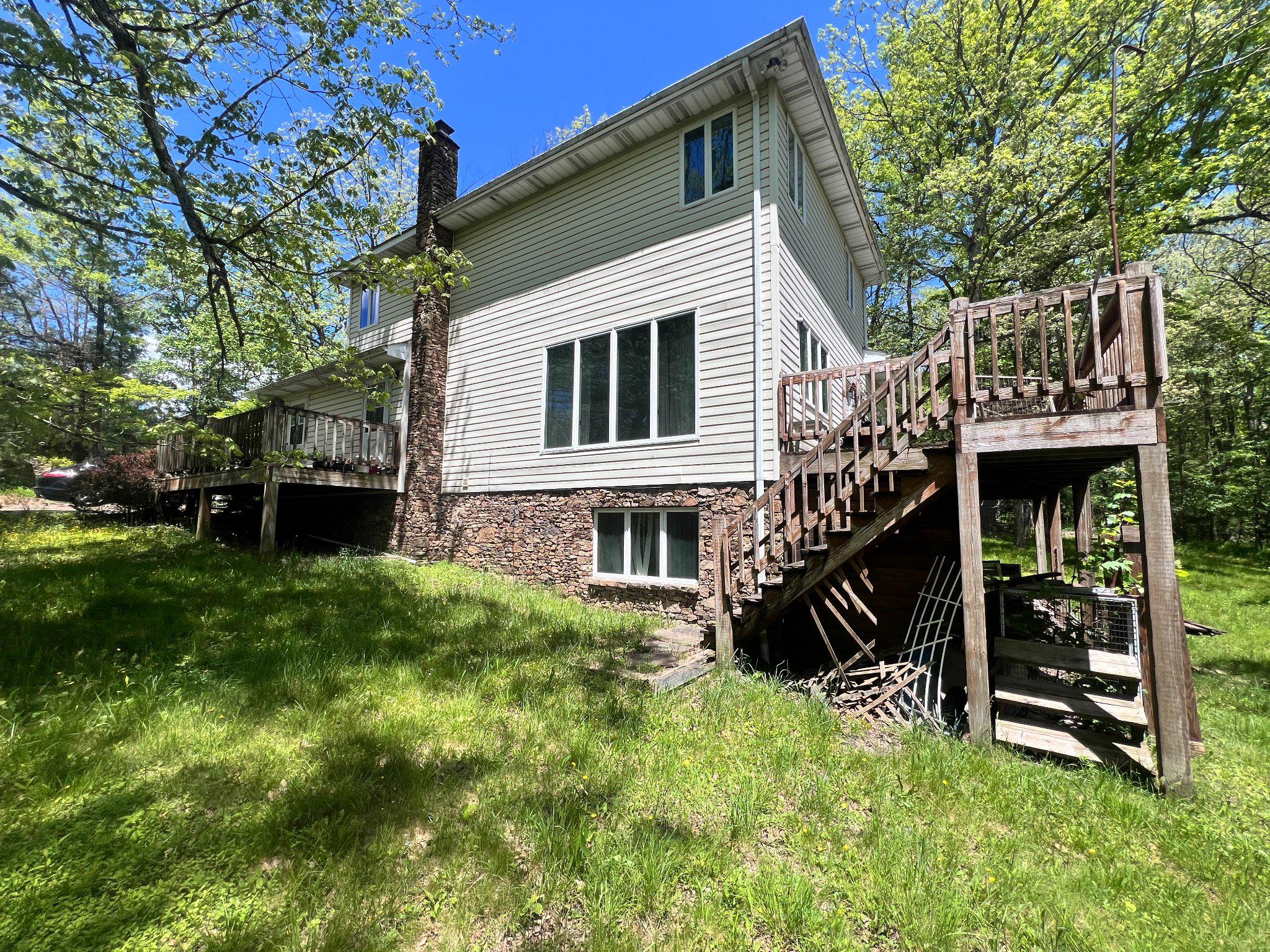 198 Pysell Road McHenry, MD 21541 - Photo 3 of 52 Deck off dining room