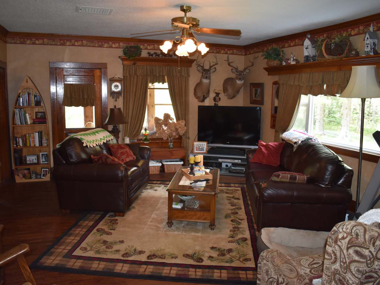 W5419 Muskellunge Lake Road Tomahawk, WI 54487 - Photo 11 of 27 Gallery Image 11