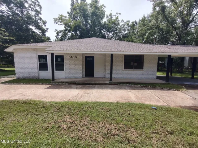 $169,900 | 3100 Bellview Avenue, Moss Point, MS 39563