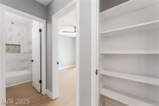 $2,000 | 915 Melrose Drive, Las Vegas, NV 89101