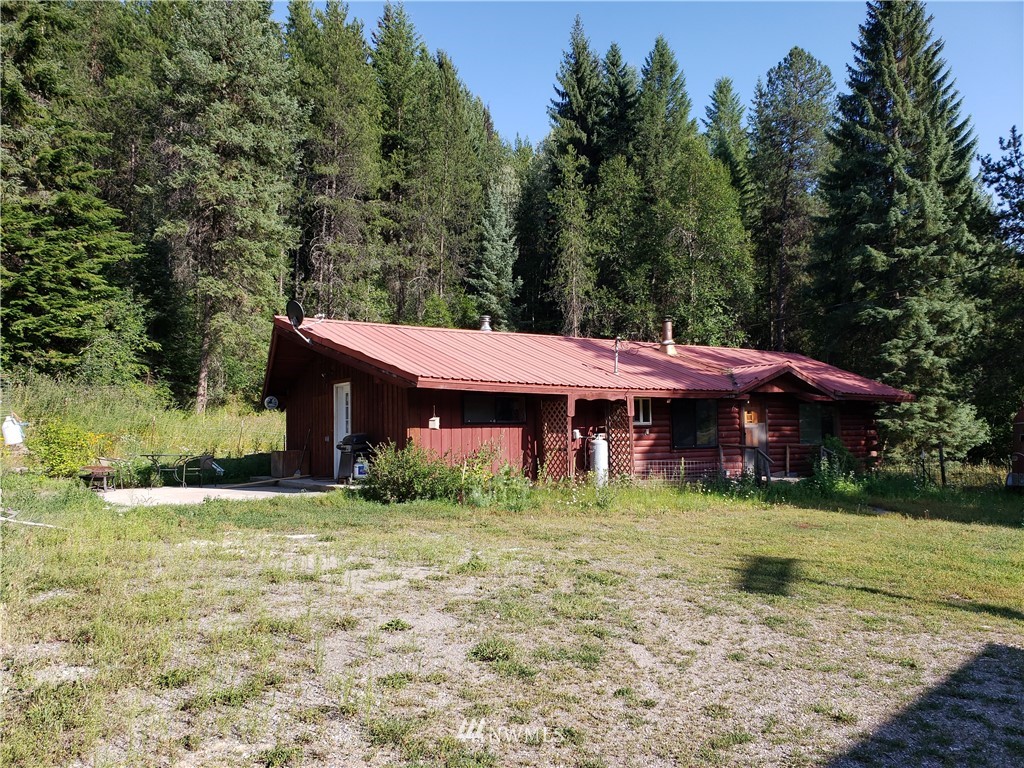 2322 Aladdin Road Colville, WA 99114 - Photo 1 of 15 Gallery Image 1