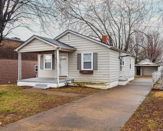 $130,000 | 2438 North Governor Street, Evansville, IN 47711