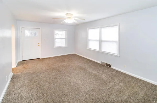 $130,000 | 2438 North Governor Street, Evansville, IN 47711