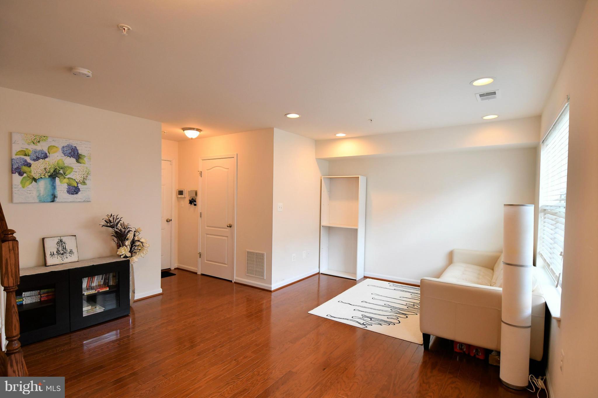 2648 Shade Branch Road Hanover, MD 21076 - Photo 2 of 27 1st Floor