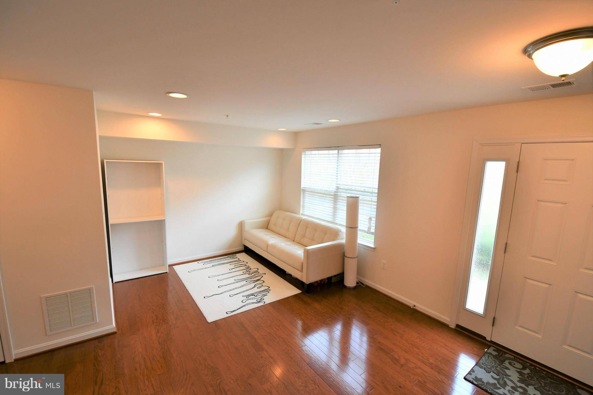 2648 Shade Branch Road Hanover, MD 21076 - Photo 5 of 27 Interior (General)