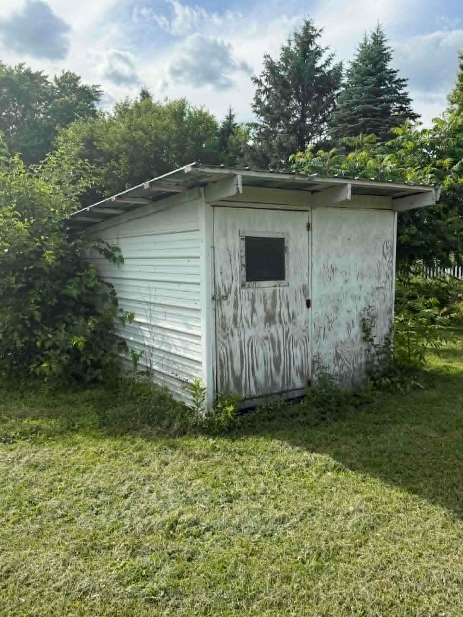 313 West Spring Street Strawberry Point, IA 52076 - Photo 17 of 20 Gallery Image 17