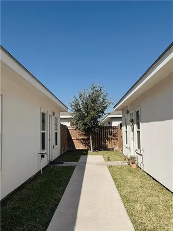 $1,300 | 1405 South Yankton Street, Unit 4, Alton, TX 78573