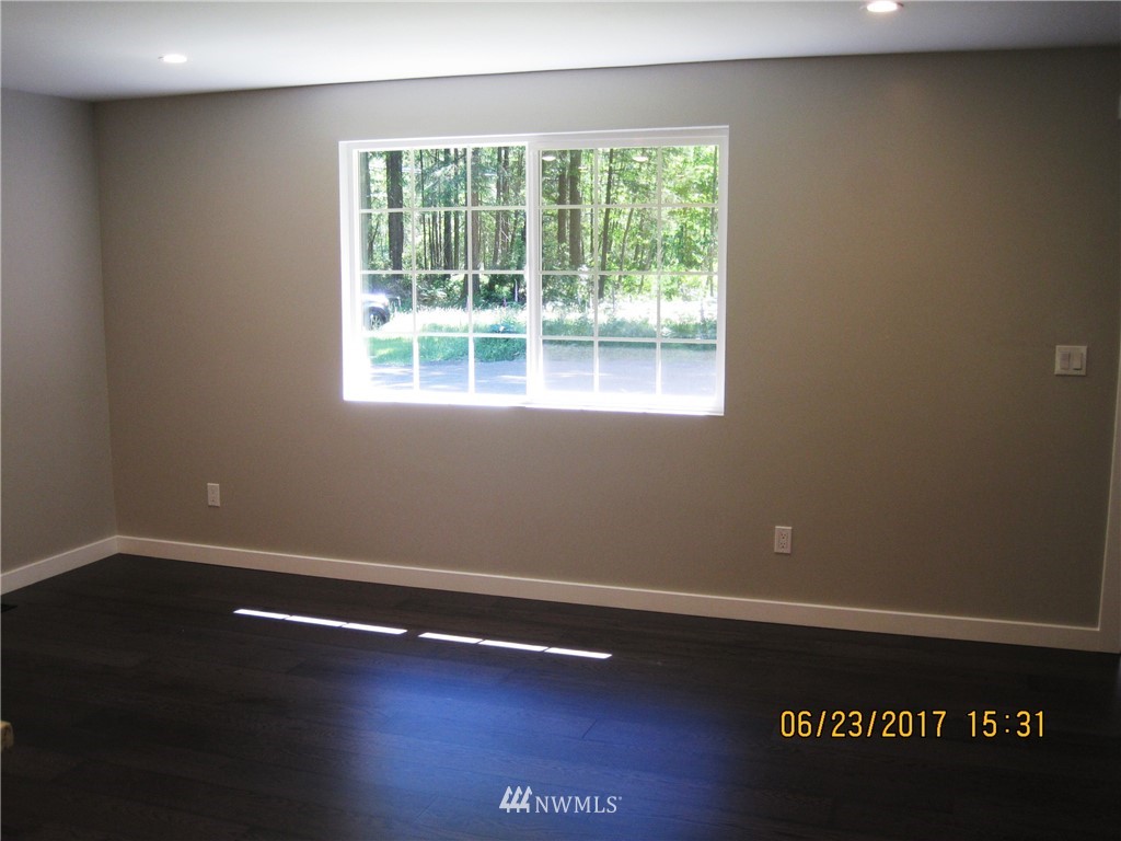 5369 Southwest Old Clifton Road Port Orchard, WA 98367 - Photo 10 of 13 Gallery Image 10