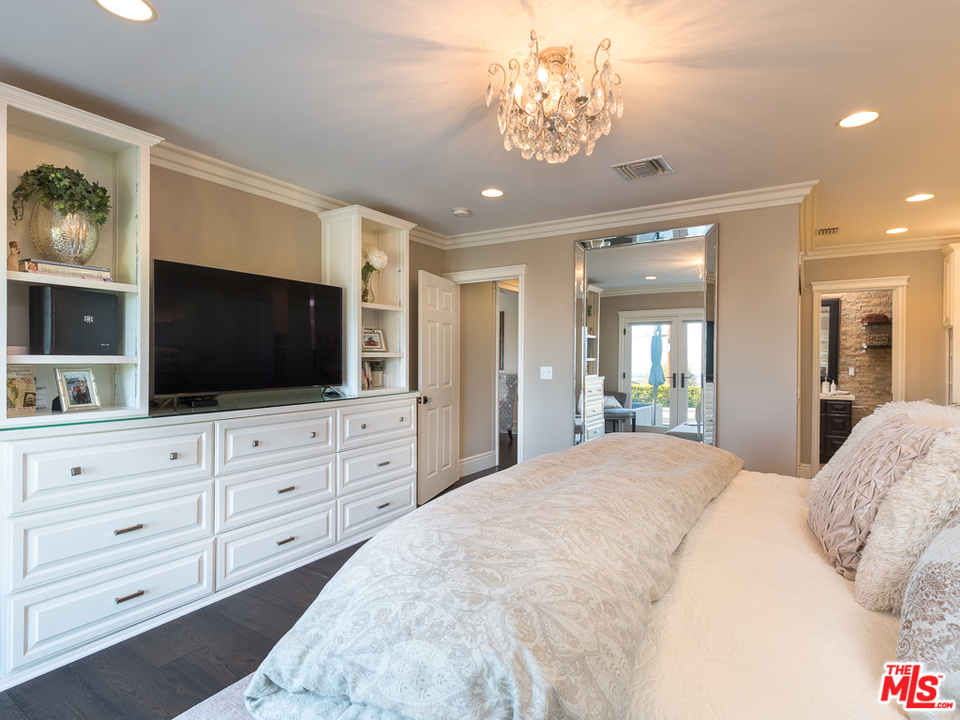 2565 Colt Road Rancho Palos Verdes, CA 90275 - Photo 22 of 54