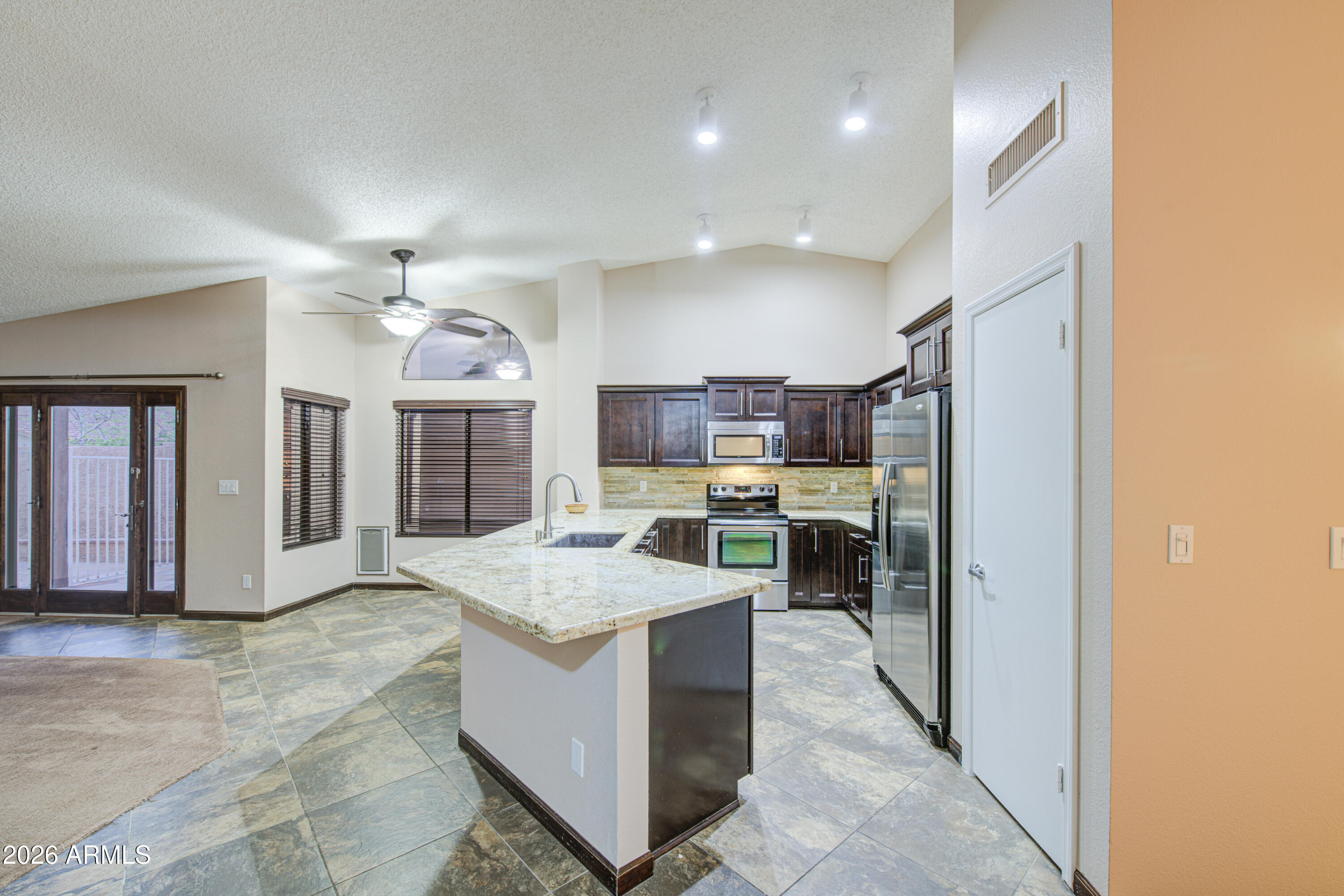 14844 South 27th Way Phoenix, AZ 85048 - Photo 10 of 45 Kitchen 2