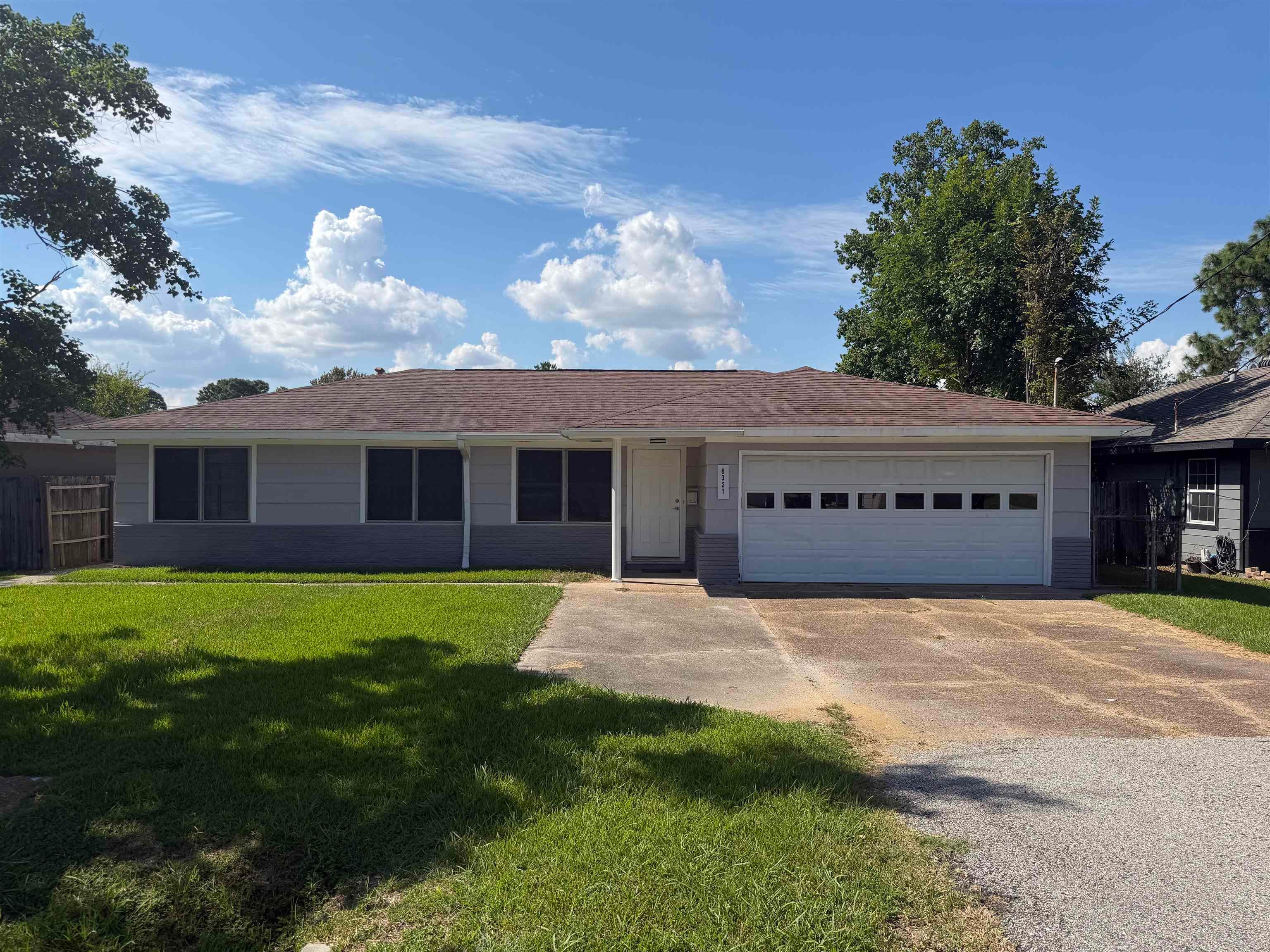 6321 Dave Street Groves, TX 77619 - Photo 1 of 15 Gallery Image 1