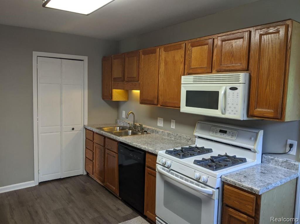 3524 East Rolston Road Linden, MI 48451 - Photo 5 of 25