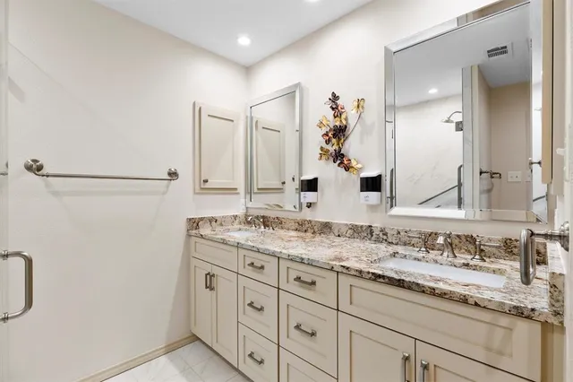 $639,900 | 7708 Lemmonwood Drive, Dallas, TX 75231