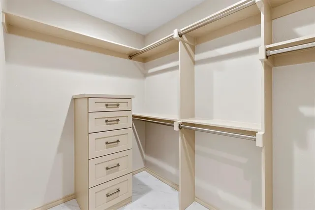 $639,900 | 7708 Lemmonwood Drive, Dallas, TX 75231