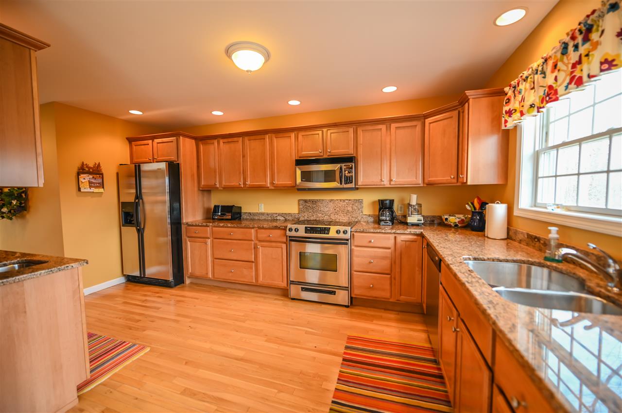 65 Colonial Ridge Road West Dover, VT 05356 - Photo 5 of 24