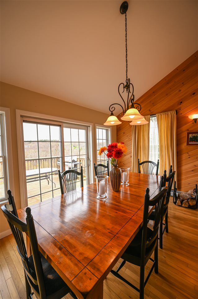 65 Colonial Ridge Road West Dover, VT 05356 - Photo 6 of 24