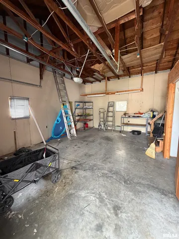 $135,000 | 1020 Girard Street, Metropolis, IL 62960